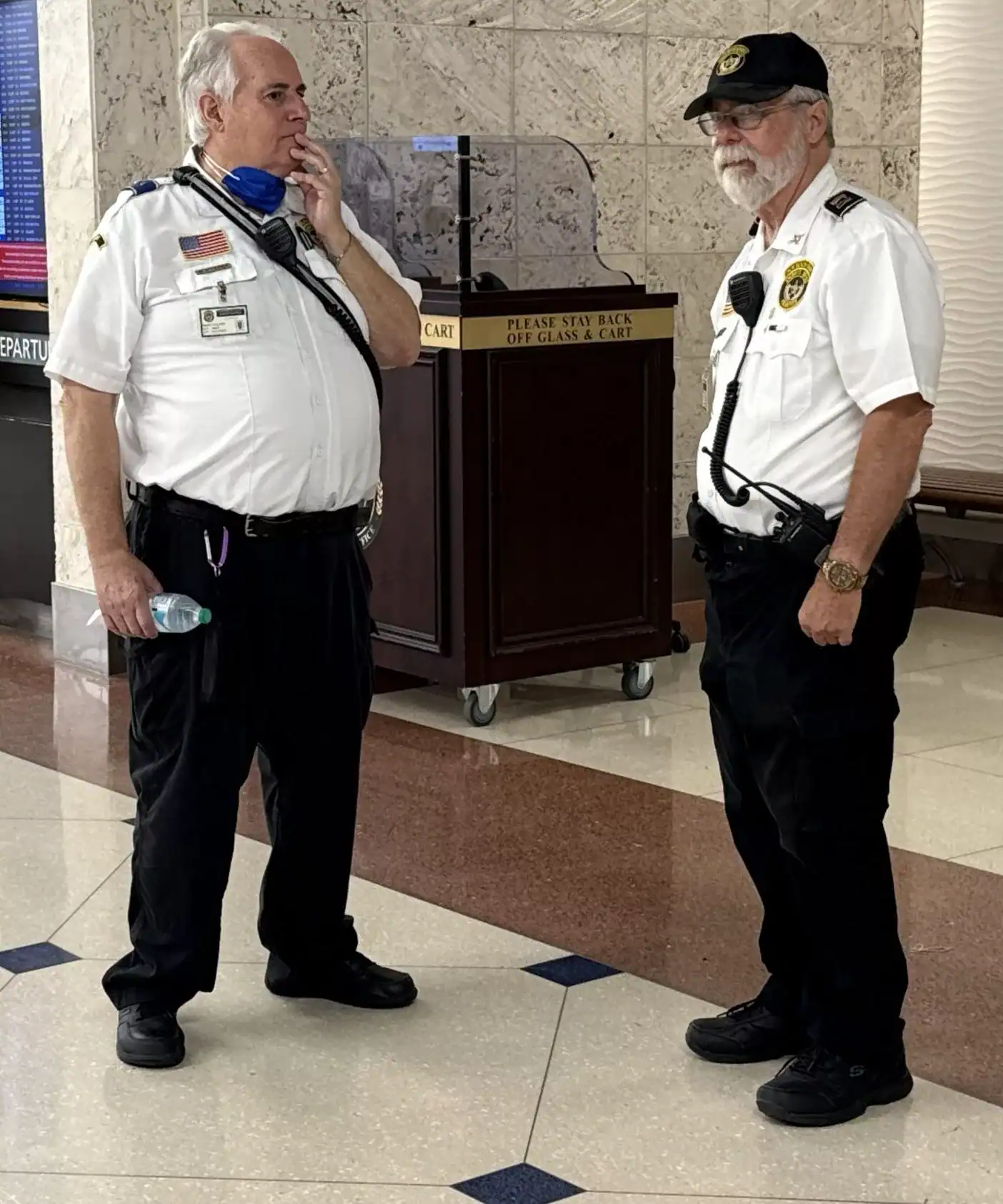 TSA Employees At The Palm Beach International Airport GCNN Good Citizen News Network goodcitizennewsnetwork.com News That's Not Fake