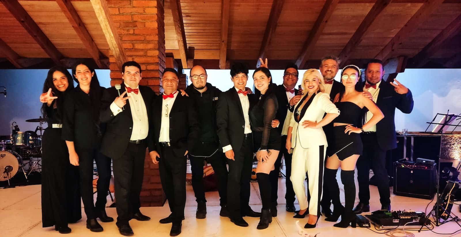 Integrantes del grupo versátil