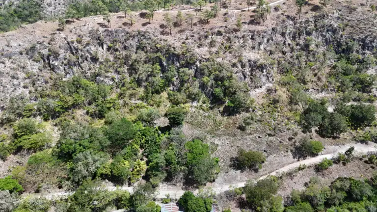 Finca con Quebrada y Casas en Venta en Los Naranjales de El Escobio, Liberia, Guanacaste