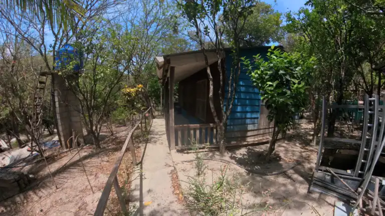 Finca con Quebrada y Casas en Venta en Los Naranjales de El Escobio, Liberia, Guanacaste