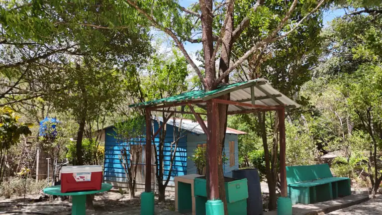 Finca con Quebrada y Casas en Venta en Los Naranjales de El Escobio, Liberia, Guanacaste