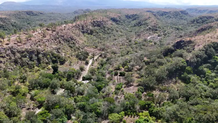 Finca con Quebrada y Casas en Venta en Los Naranjales de El Escobio, Liberia, Guanacaste
