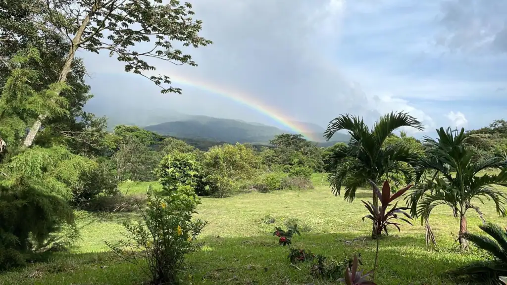 Casa de campo en venta en Río Naranjo, Bagaces | Vista al Volcán Tenorio