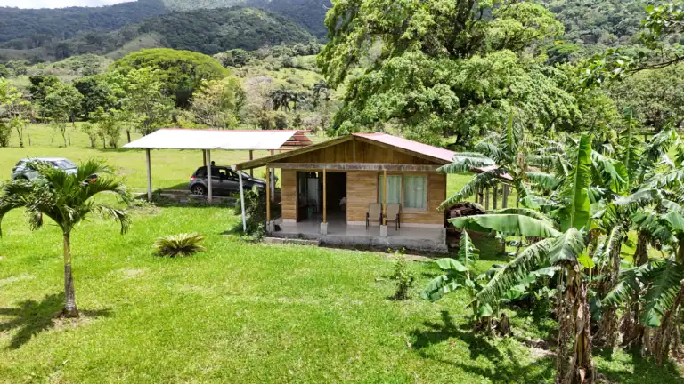Casa de campo en venta en Río Naranjo, Bagaces | Vista al Volcán Tenorio