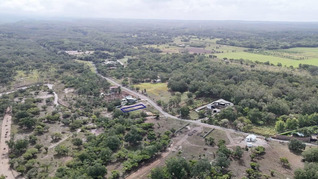 Lote en venta de 335 m² camino a Curubande – Liberia