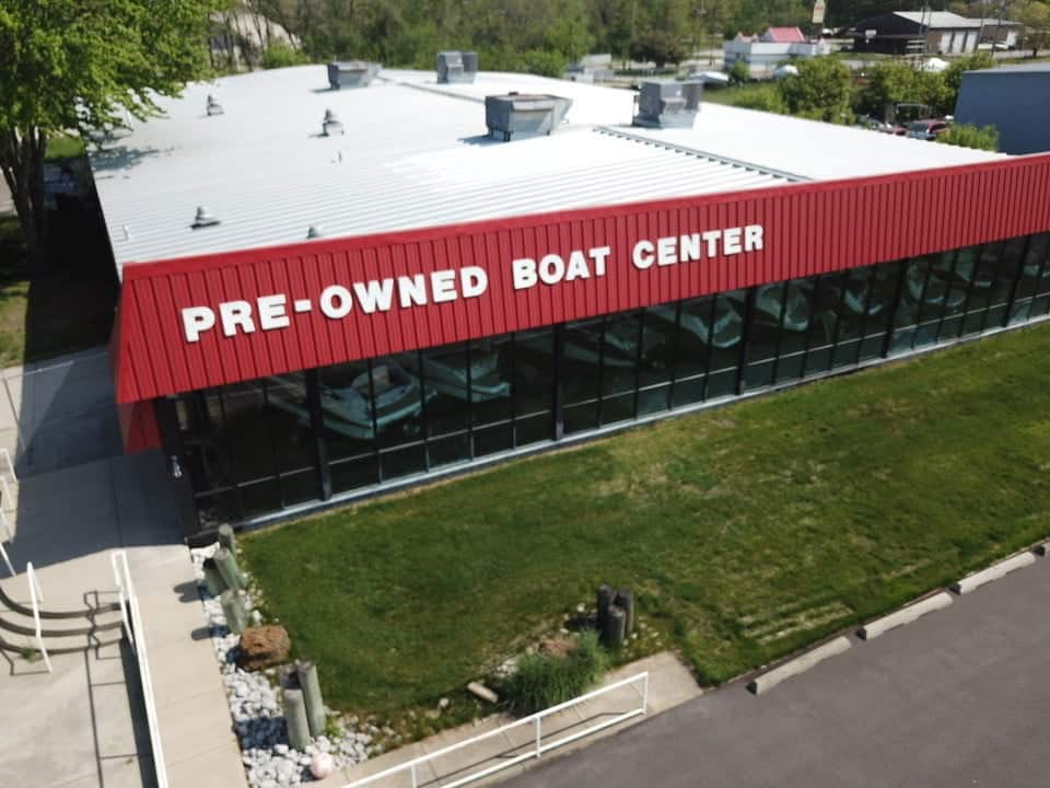 Pre-Owned Boat Center with Quality Used Boats for Sale.