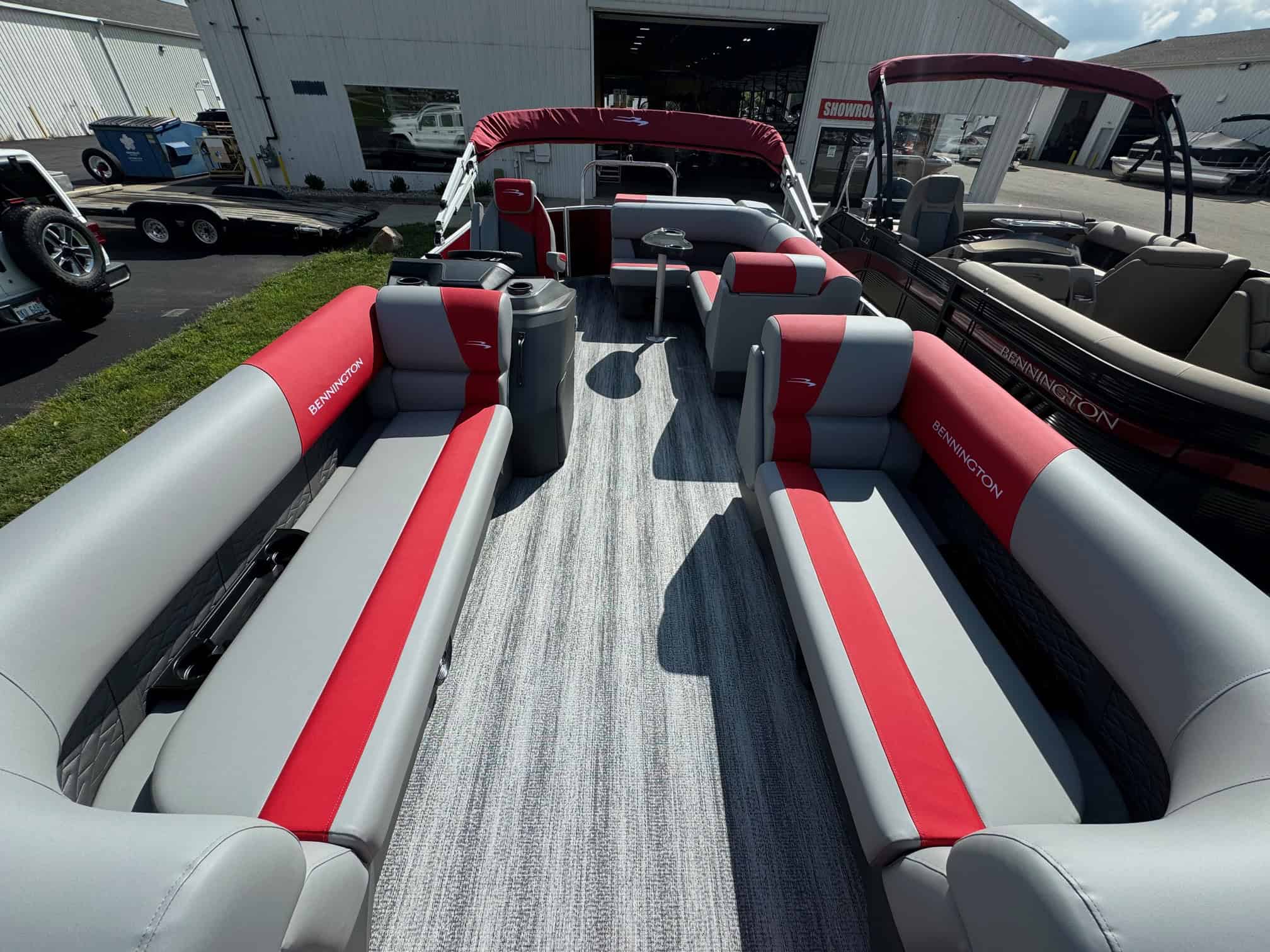 Bennington 21 SL pontoon boat with spacious seating and modern design.
