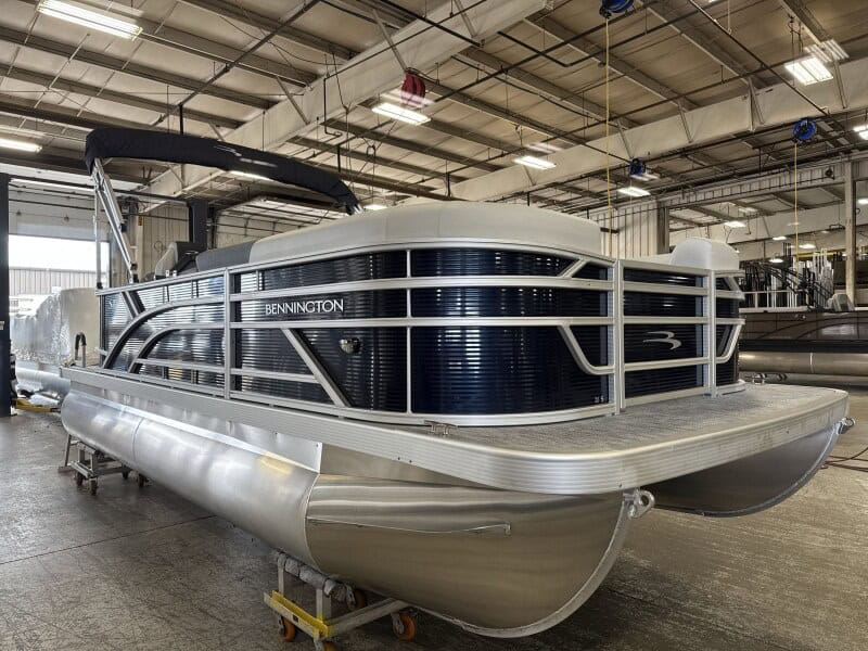 Bennington 20SL S1 pontoon boat in showroom.