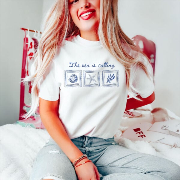 8647-Seashells-The-Sea-is-Calling-Shirt-usa