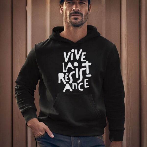 Bold-Protest-&-Revolution-Graphic-Tee,-Vive-La-Résistance-T-Shirt