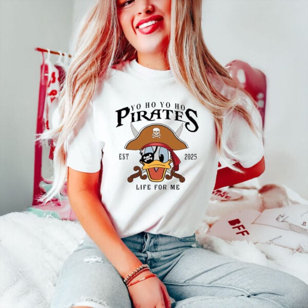 Disney-Inspired-Pirate-Duck-T-Shirt,-Yo-Ho-Yo-Ho-Pirates-Life-For-Me