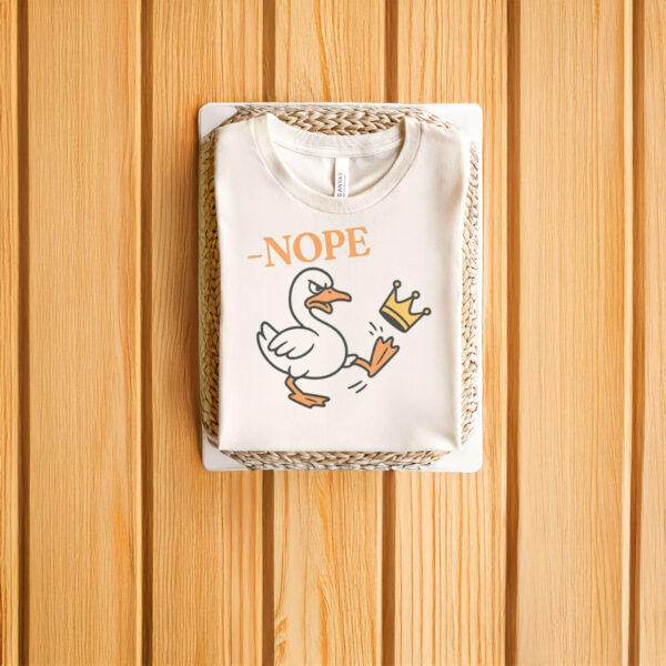Fun-Political-Protest-Graphic-Tee,-No-Kings-Silly-Anti-Trump-Goose-Shirt-us