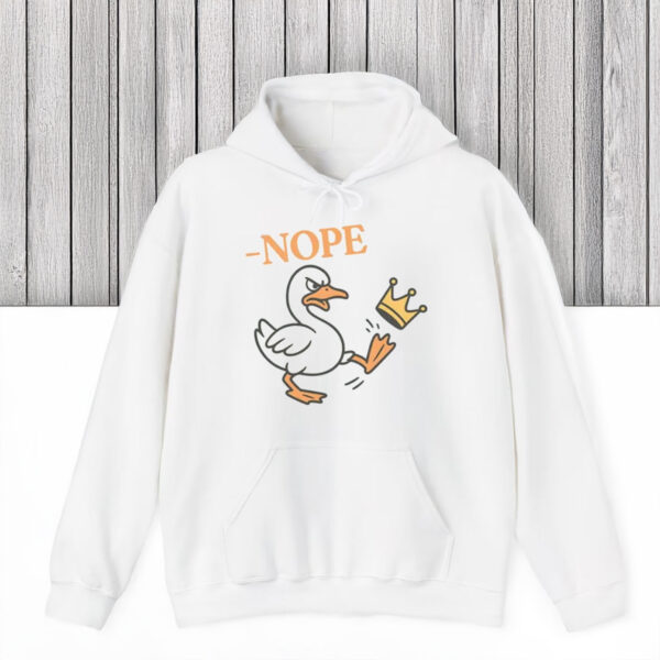 Fun-Political-Protest-Graphic-Tee,-No-Kings-Silly-Anti-Trump-Goose-Shirts