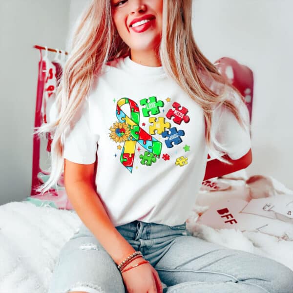 Love-Needs-No-Words,-Colorful-Autism-Awareness-Puzzle-Ribbon-T-Shirt