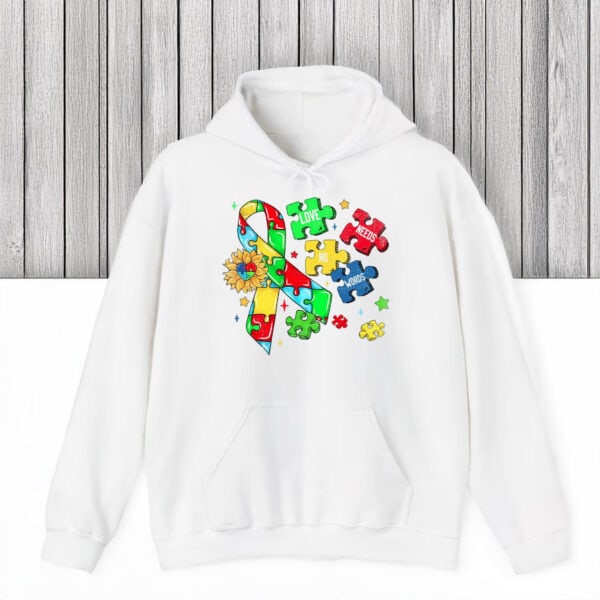 Love-Needs-No-Words,-Colorful-Autism-Awareness-Puzzle-Ribbon-T-Shirts