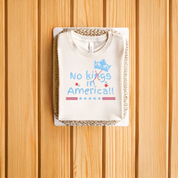 Political-Protest-Shirt,-No-Kings-in-America-Anti-Trump-T-Shirts