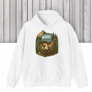 Smokey-the-Bear-Inspired-Political-Protest-Tee,-Resist-Bear-T-Shirts