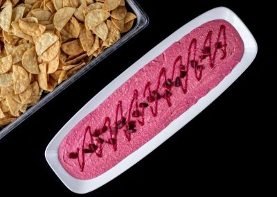 Roasted Beet Hummus | Pita Chip