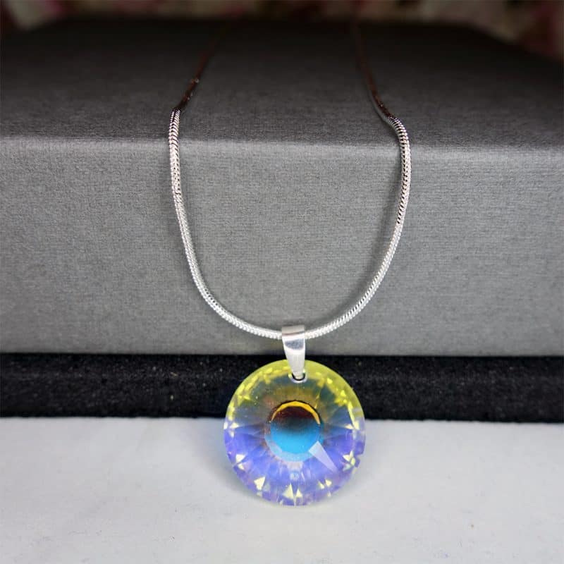 snake chain, sun pendant