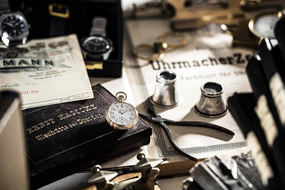 Glashütter-Antik-Uhrenbörse©Deutsches-Uhrenmuseum-Glashütte,-Fotograf-René-Gaens_1080