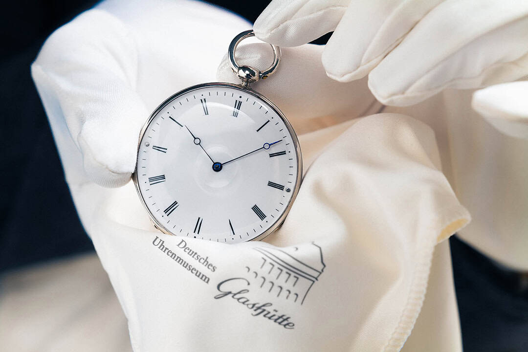 Historische-Taschenuhr-©Deutsches-Uhrenmuseum-Glashütte,-Foto-René-Gaens_1080