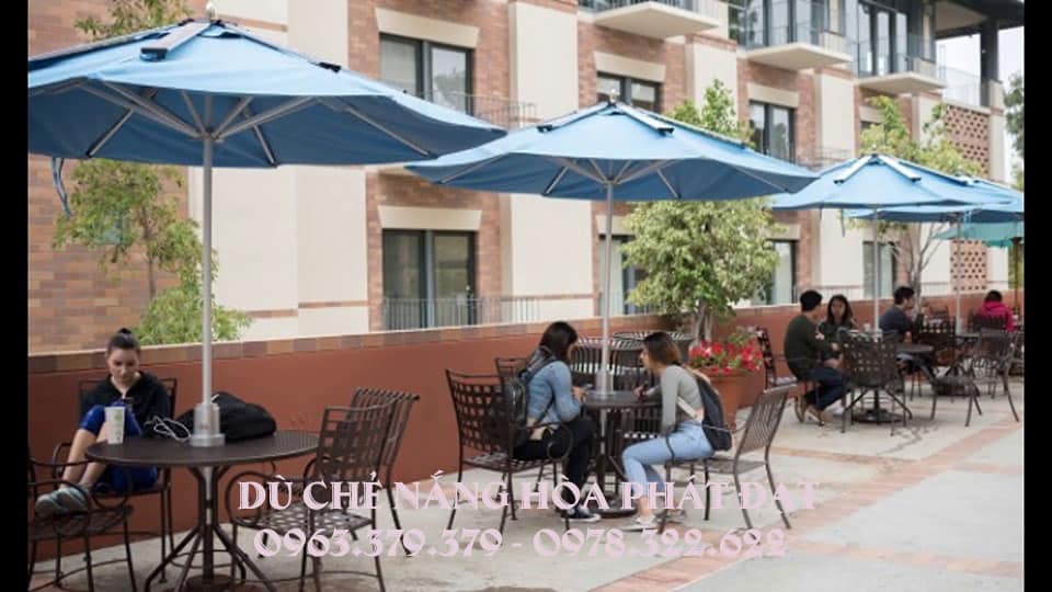 mẫu-dù-che-nắng-quán-cafe