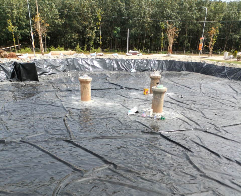 Thiết-kế-và-xử-lý-hệ-thống-vệ-sinh-thoát-nước-ngầm-hồ-bạt-HDPE
