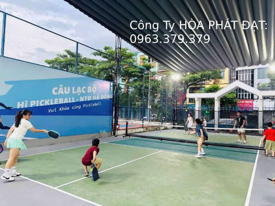 Bạt-sân-chơi-pickleball
