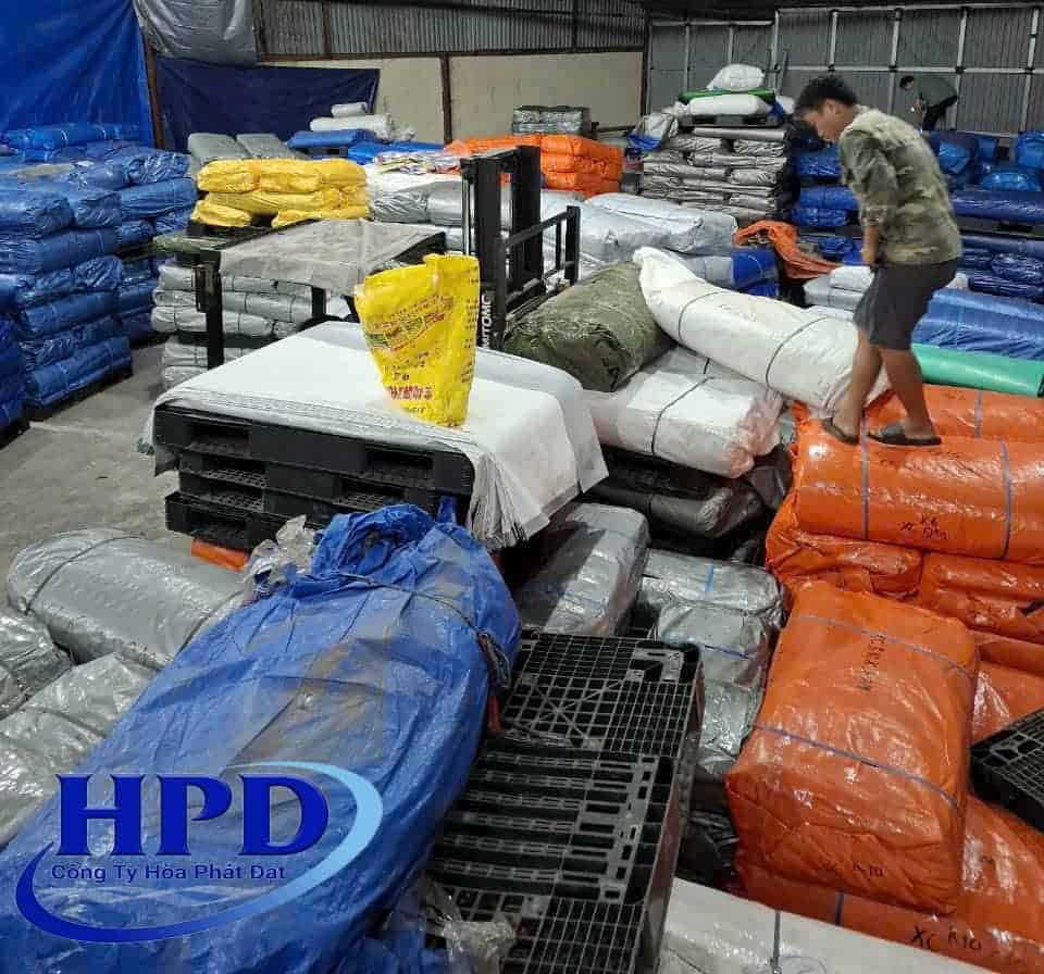 kho-bat-nhua-gia-re-hoa-phat-dat kho-bat-nhua-gia-re-hoa-phat-dat