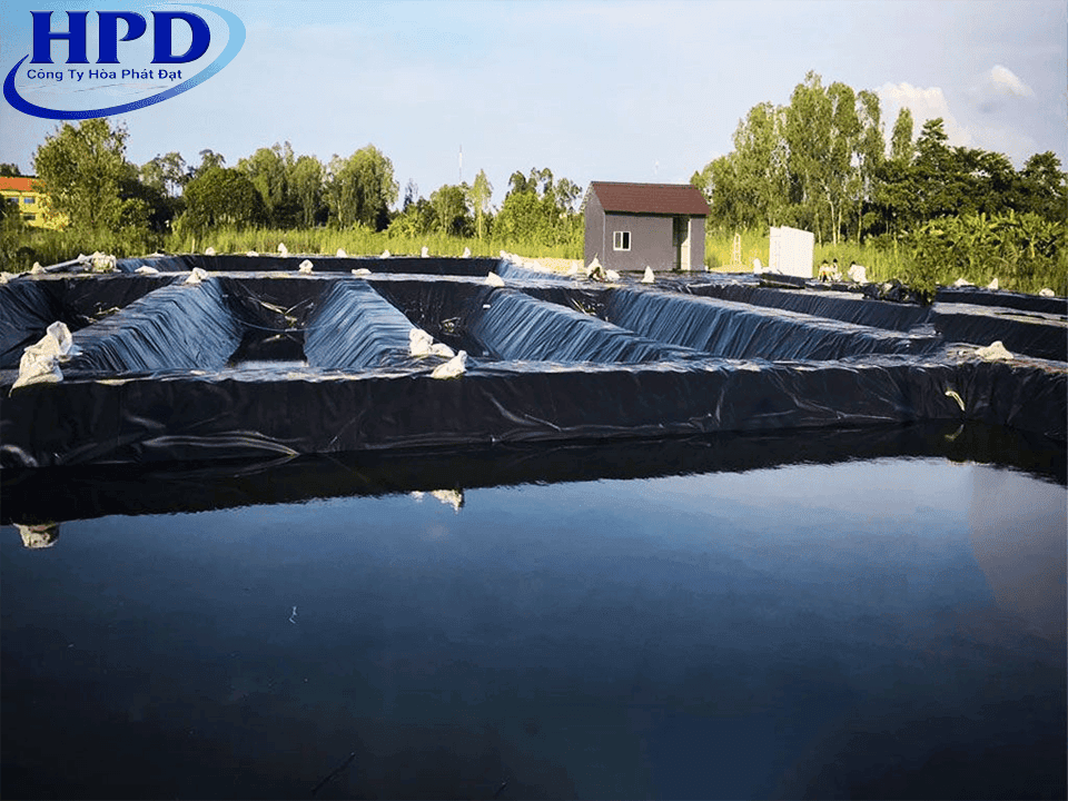 bat-nhua-HDPE-nuoi-tom-ca