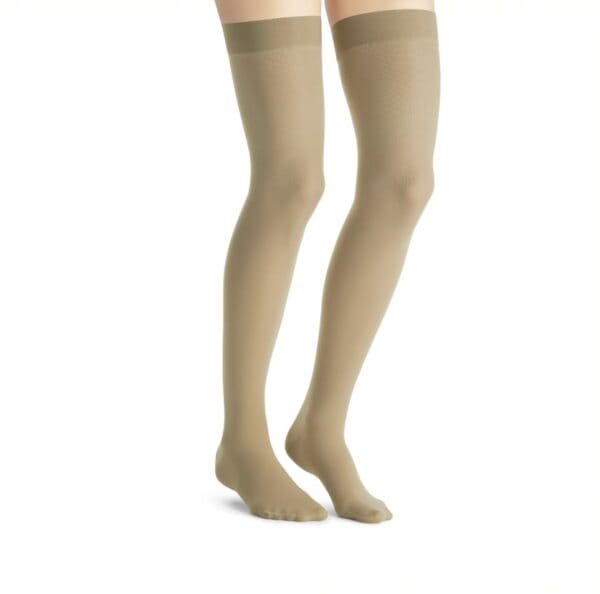 Ultrasheer Thigh Nat
