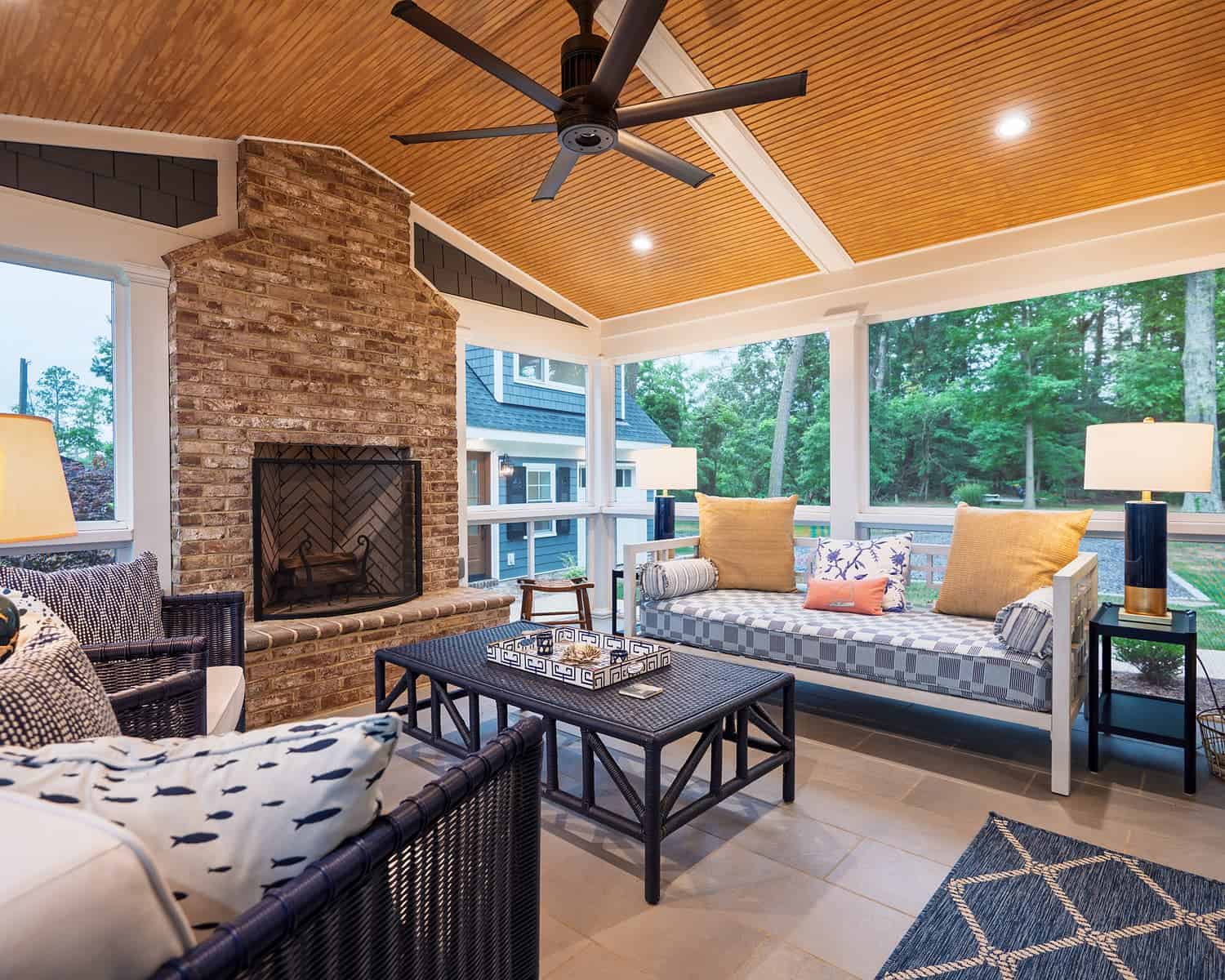 Homemason WhiteStone ScreenPorch 01 07092025