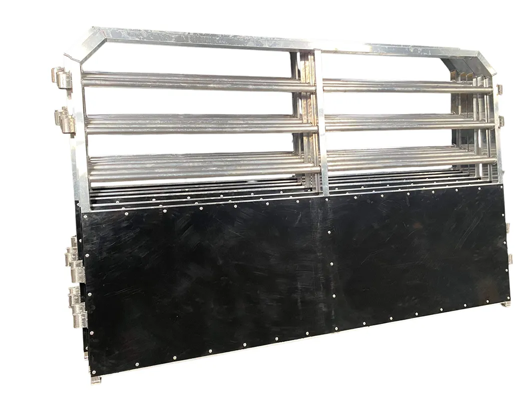 Ali gates with black plastic Metal livestock handling gate with latches