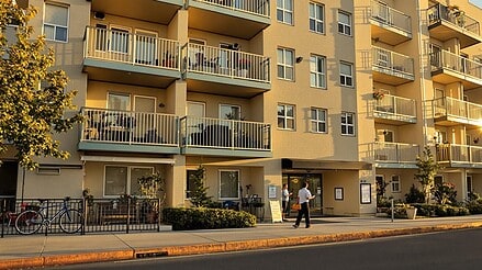 Why Most Buyers Waste the Status Certificate Review Period