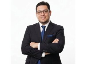 Candidato a Contralor en Neiva renuncia por inhabilidad sobreviniente, generando impacto en la política local y en la terna para el cargo.