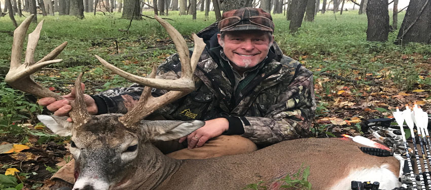 Hunter Nation - Ted Nugent - Whitetail Deer Hunt