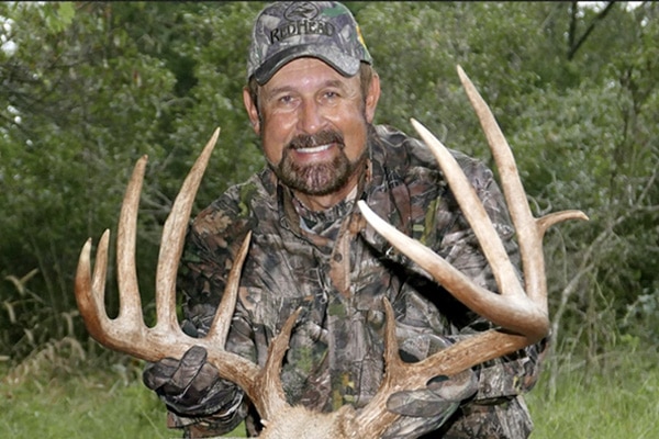 rob-keck-redhead-bass-pro-shops-600x400 rob-keck-redhead-bass-pro-shops-600x400