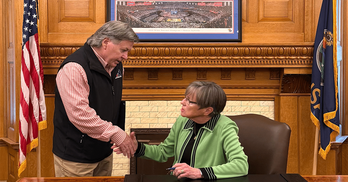 HN_KS_Keith-Mark-Gov-Kelly_2025-05-13_Bill-Signing_01_1200x630