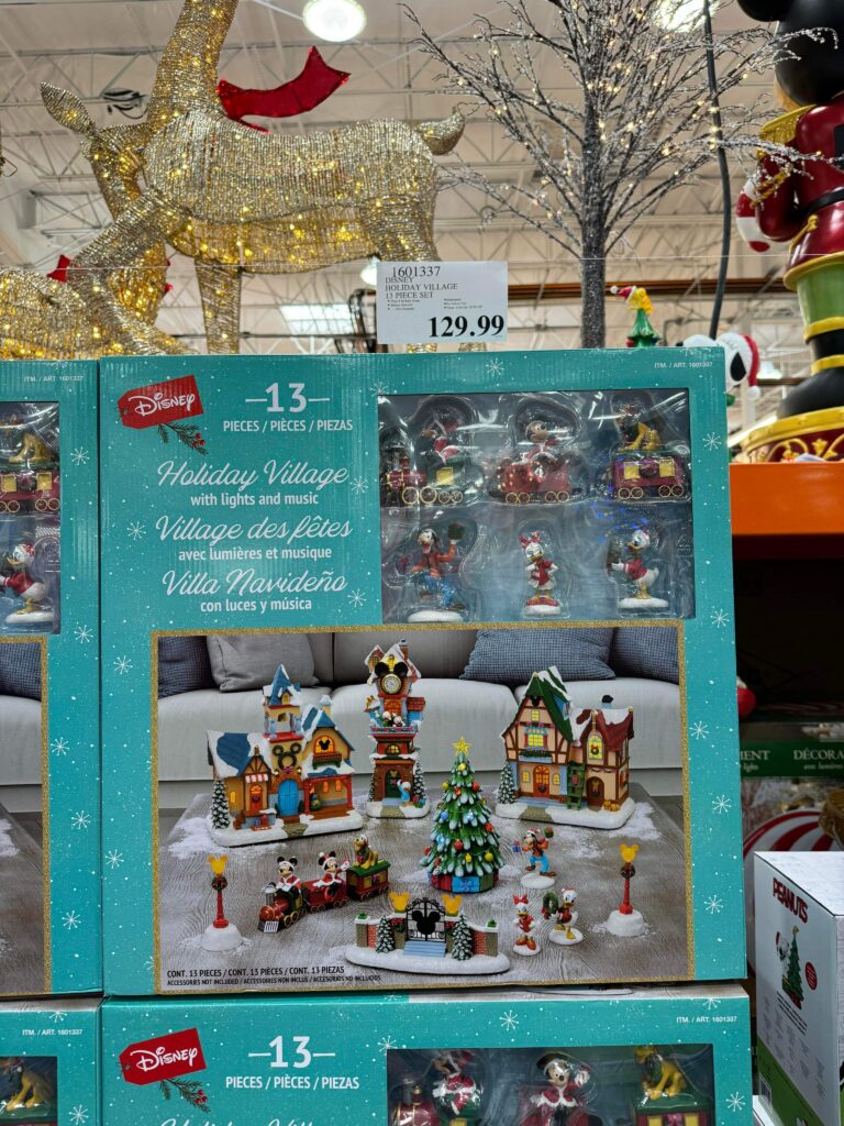 Disney Holiday Village