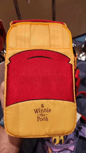 【Lug】Disney WDW イギリス館 くまのプーさん バックパック NEW Disney Parks Exclusive Winnie the Pooh Lug Bags Arrive