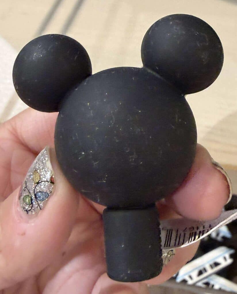 Black Mickey Mouse-shaped bath bomb for Disney fans and Disney-themed bath bombs. Perfect for Disney lovers and bath bomb enthusiasts.
