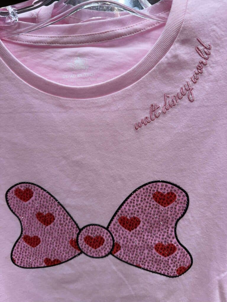 Disney princess fashion, girl t-shirt with rhinestone bow, cute Disney-inspired clothing.