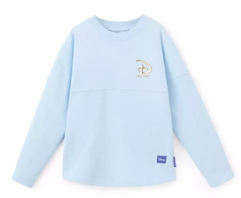 Disney logo sweatshirt for children, featuring a simple and stylish design. Perfect for Disney fans.