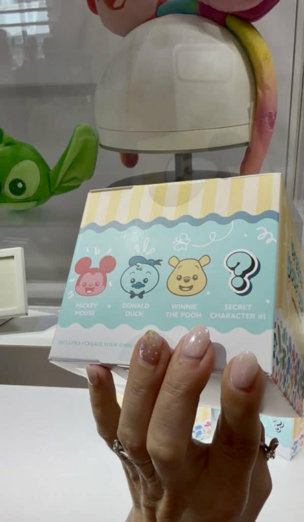 Interactive Disney character guessing game for kids.