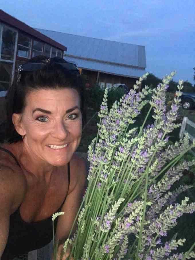 Amy Bell - 1 Happy Homesteading Momma 6 Amy Bell - 1 Happy Homesteading Momma 4