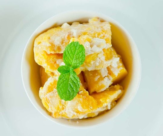 Vudi Vakasoso (Plantain in Coconut Milk)