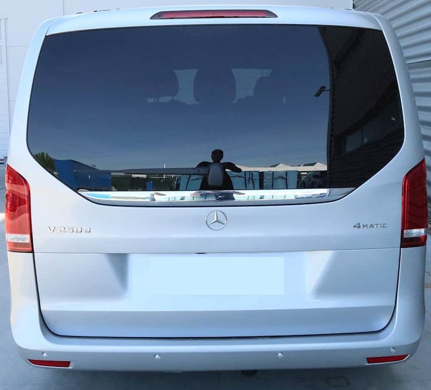 COVID Hungary: Private Van and Bus Budapest Airport Transfer