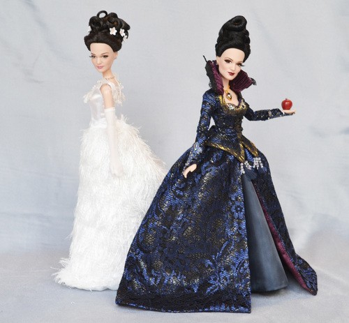 OUAT+D23+Queen+Snow2