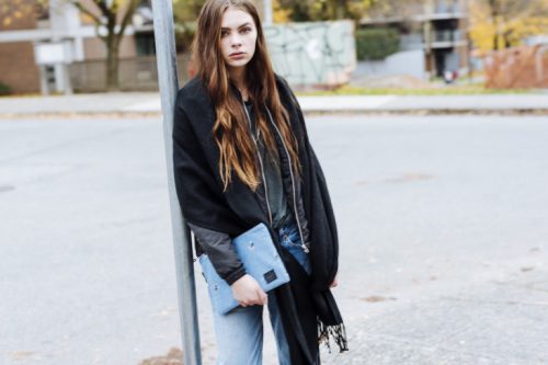 Herschel Supply Co clutch