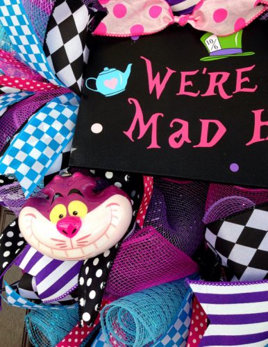 Alice in Wonderland wreath 1